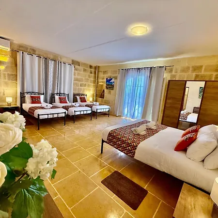 Lonza Holiday home Gharb (Gozo)
