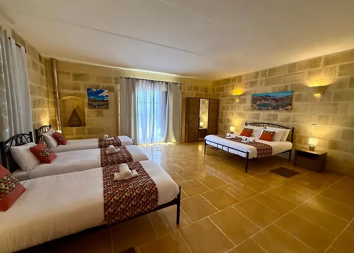 بيت للعطل Lonza *